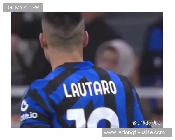 意天空预测国米对科莫首发阵容奥古斯托出任右边翼卫劳塔罗与小图搭档前锋