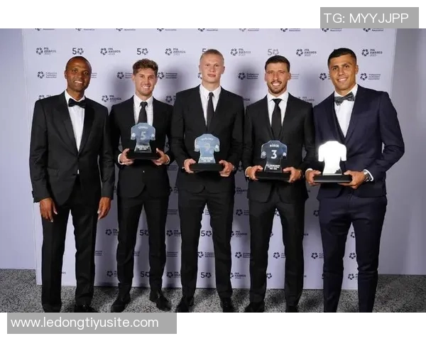 姆巴佩领衔Sofascore年度最佳阵容凯恩与哈兰德意外落选引发热议